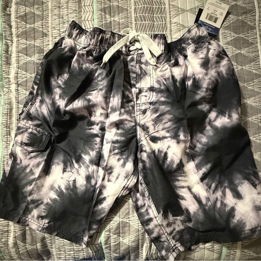 Kanu Surf Monochrome Tie-Dye Board Shorts with Pockets and Lining - Size XL